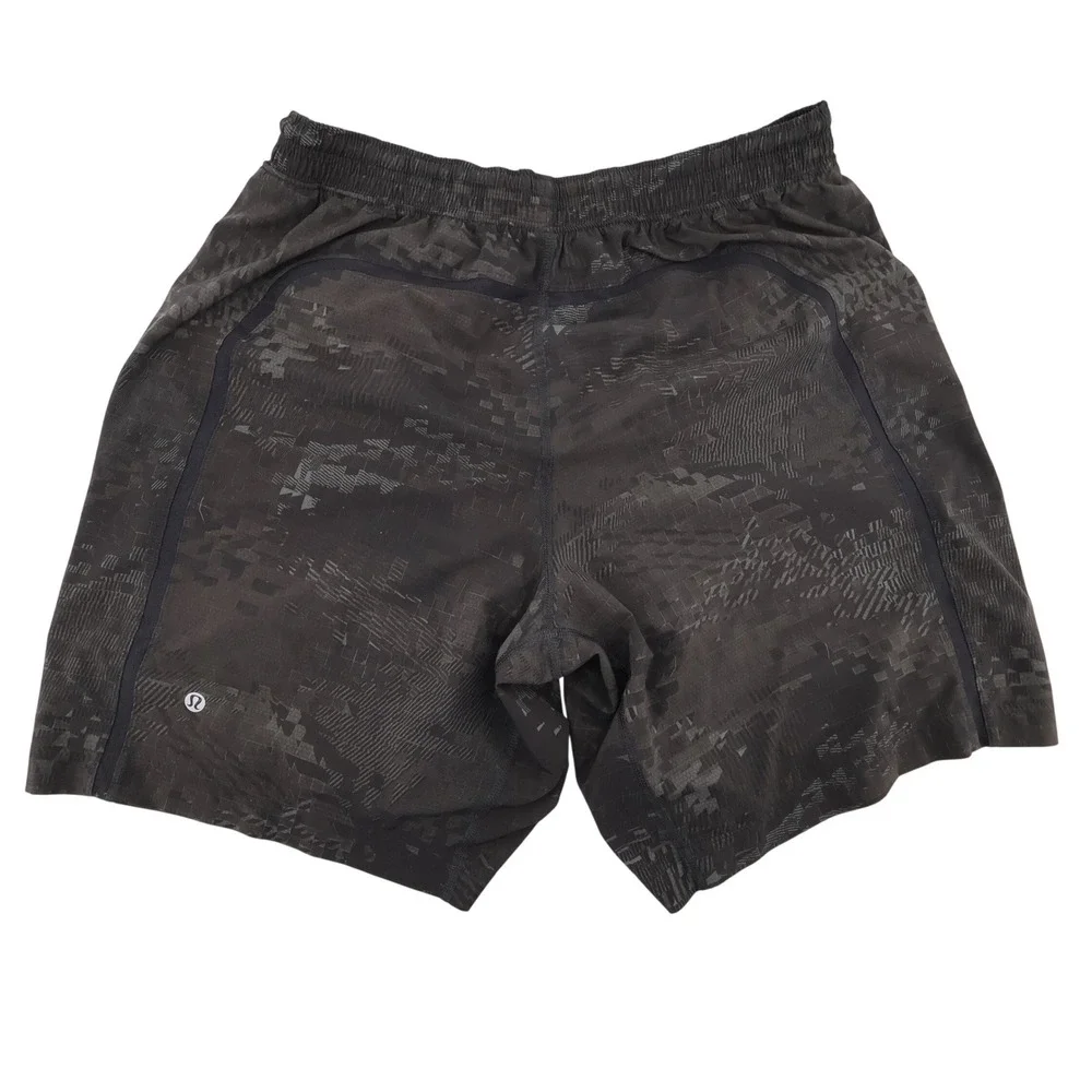 Lululemon Pace Breaker Lined Digital Camo Athletic Shorts Black Mens Large